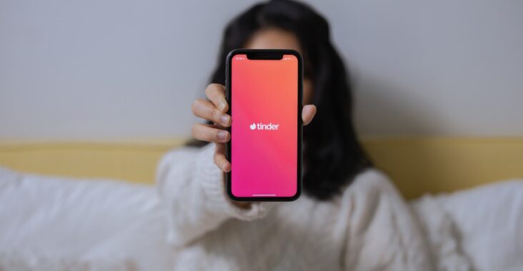 Kvinder har markant lettere ved at få matches på Tinder end mænd